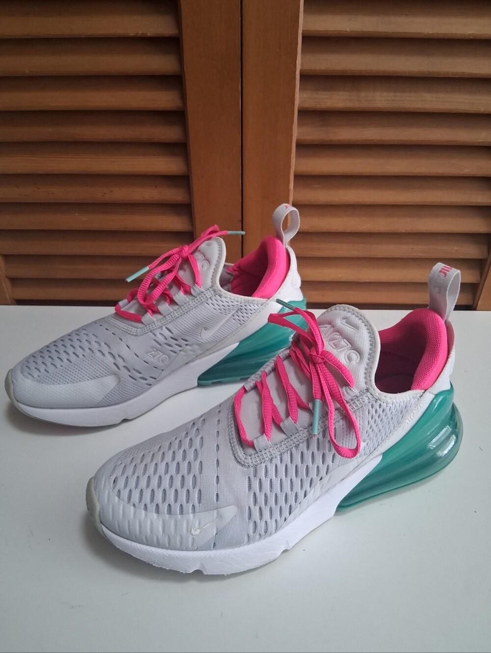 Nike Air Max 270 South Beach Women's Sneaker * Size: 8